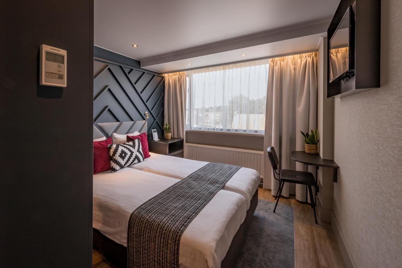 Hotel Restaurant De Zwaan ラールテ エクステリア 写真